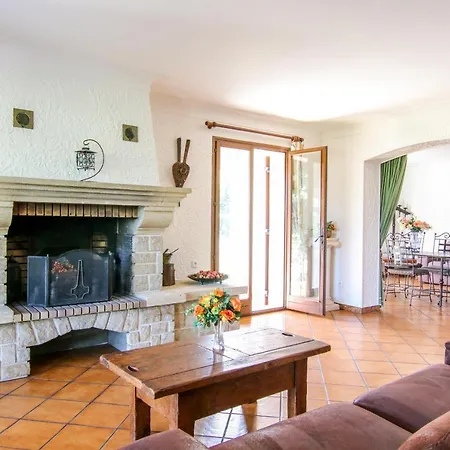 Holiday home Eden