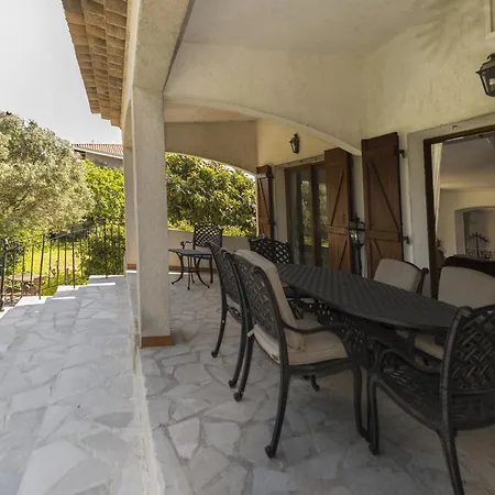 Holiday home Eden *